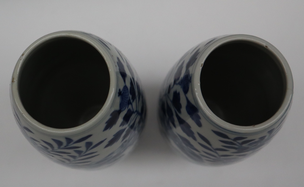 A pair of Chinese porcelain vases of tapering shape decorated with four toed dragons, - Image 6 of 7