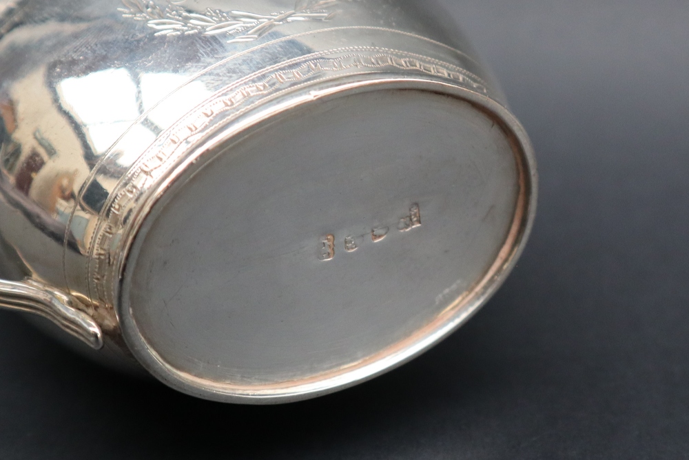 A George III silver cream, jug, Newcastle, - Bild 3 aus 3