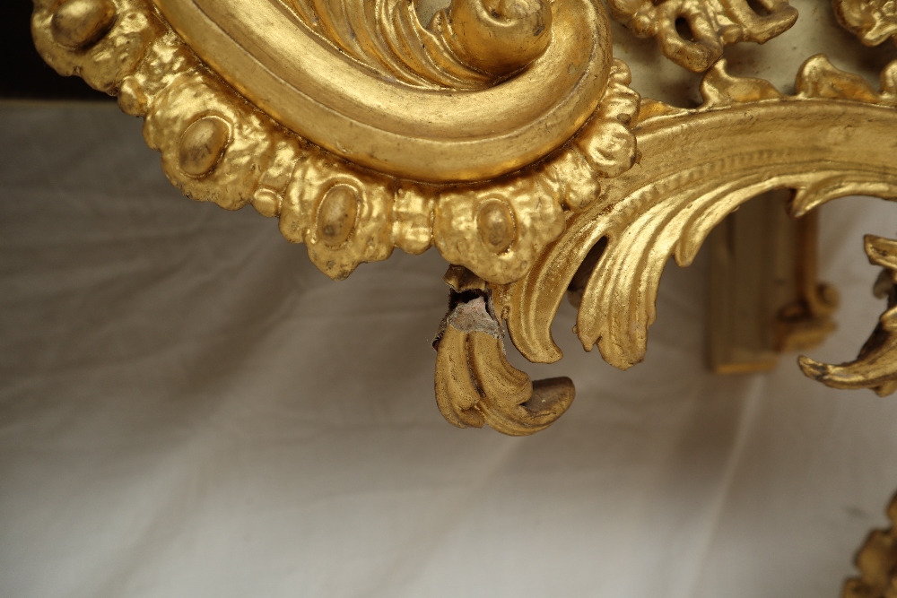 A marble topped console table with a shaped top, - Image 6 of 11