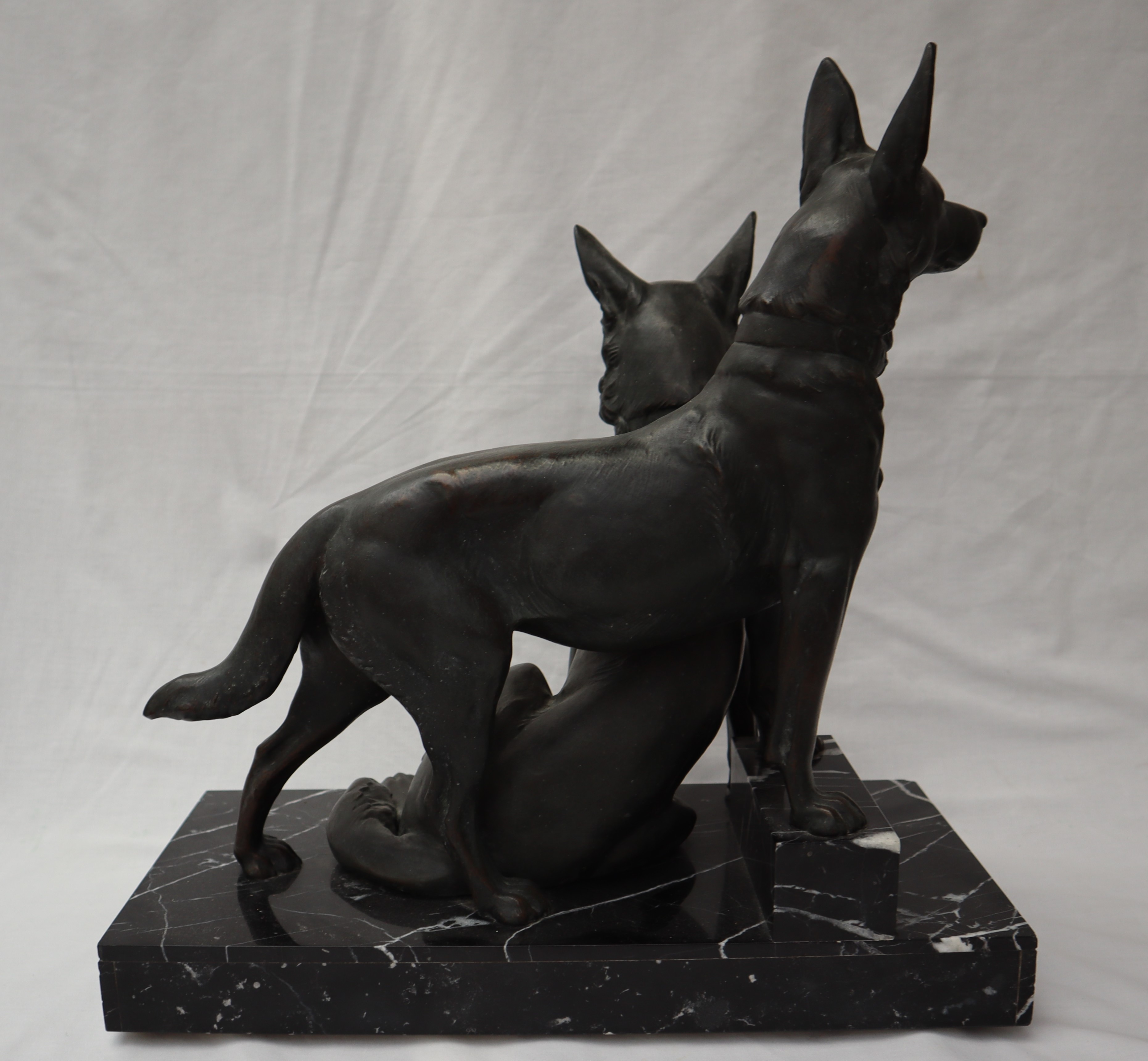 In the style of Plagnet Two German Shepherds On a veined marble base Bears a signature 42cm high x - Image 4 of 8