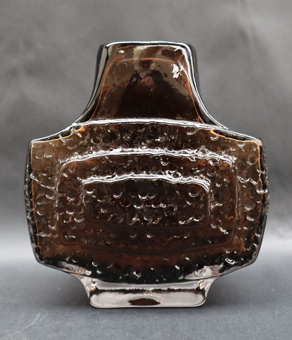 A Whitefriars TV brown glass vase, by Geoffrey Baxter, 17. - Image 7 of 7