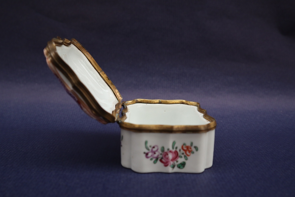 A 19th century continental porcelain box, - Image 6 of 8