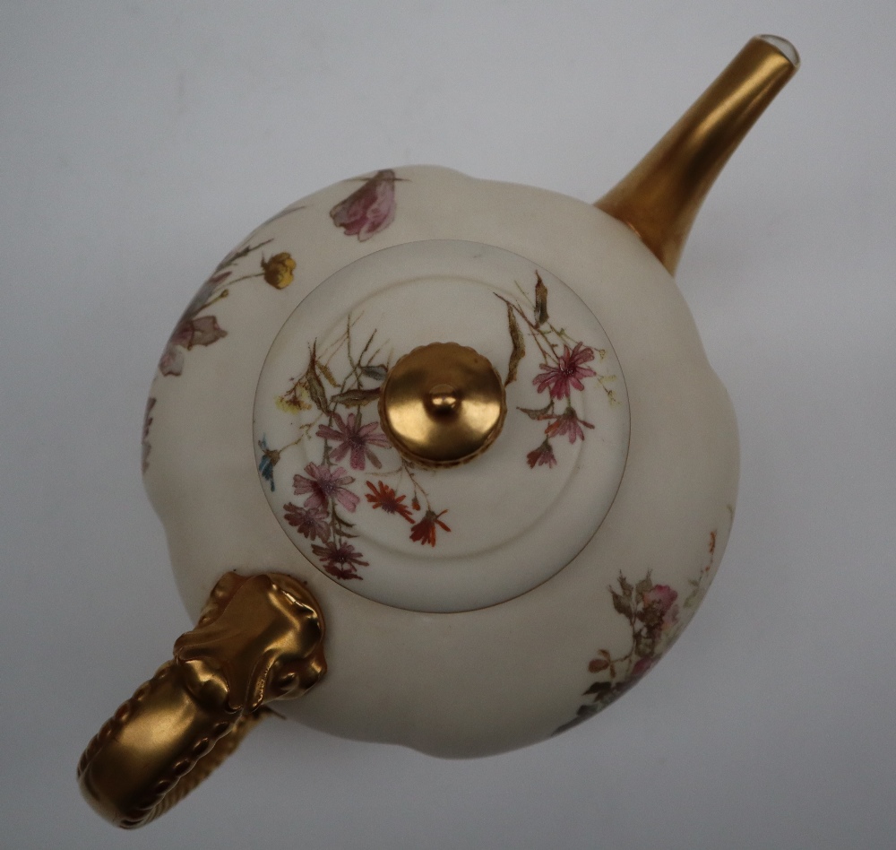 A Worcester three piece teaset, - Image 4 of 11