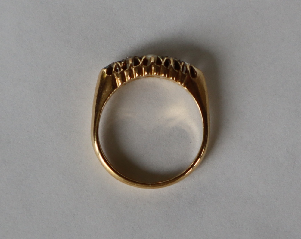 A diamond and pearl dress ring, - Image 3 of 5