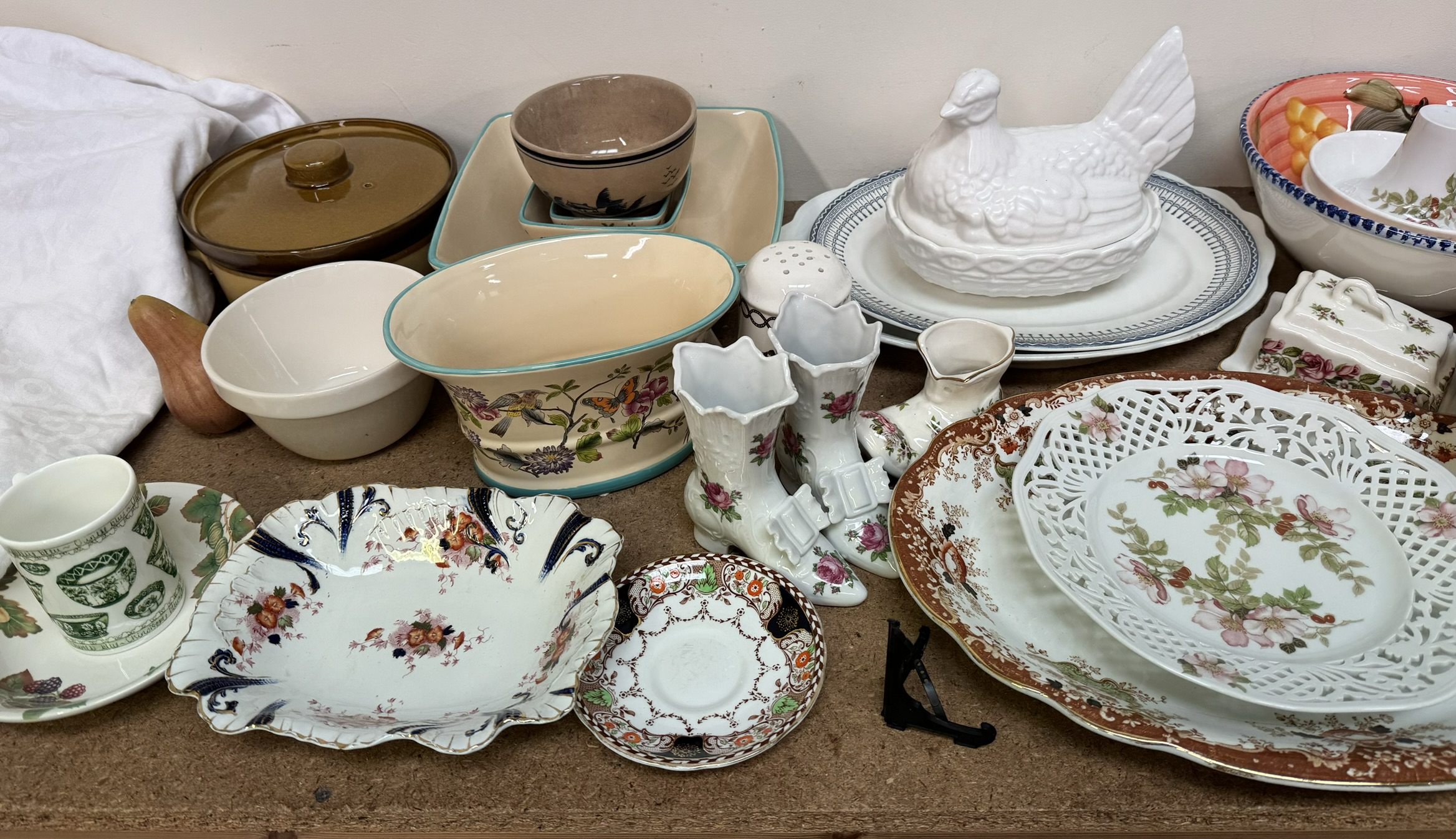 A Langley stoneware part dinner set together with decorative plates , - Image 2 of 3