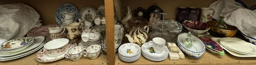 Assorted part tea and dinner sets, together with a shorter bowl, glasswares,