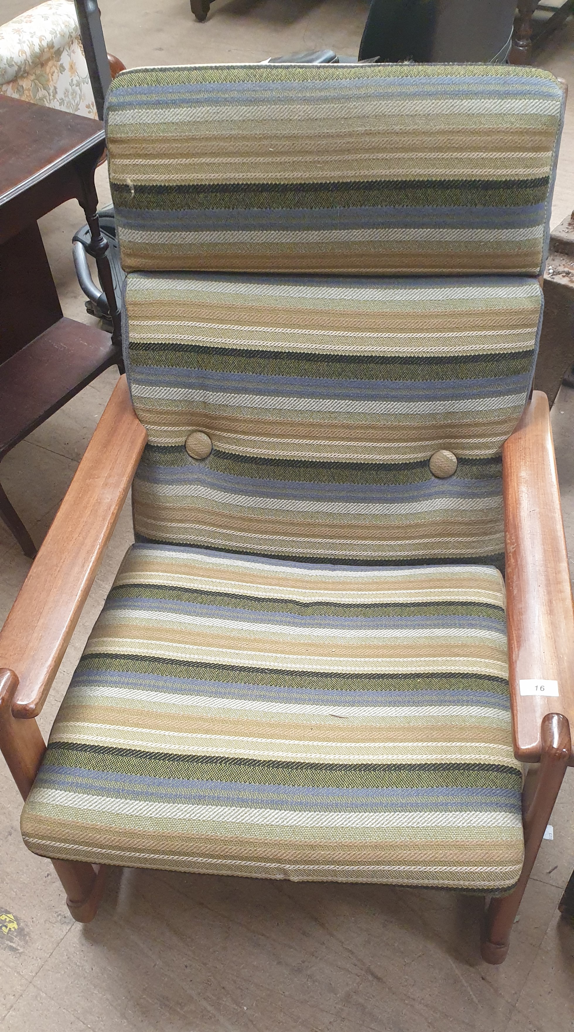 A mid 20th century teak rocking chair together with a teak drinks trolley CONDITION - Image 4 of 12