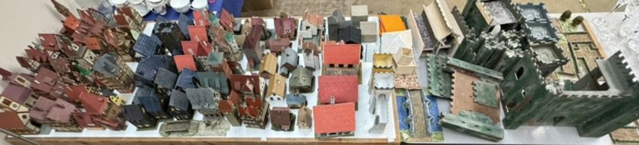 Assorted Vollmer and other model houses,