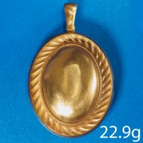 ANTIQUE VICTORIAN LARGE LOCKET PENDANT