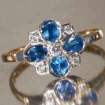 SAPPHIRE AND DIAMOND DAISY CLUSTER RING