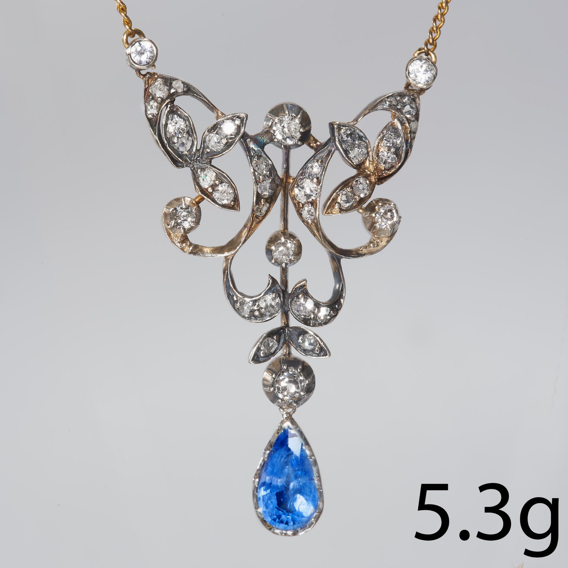 ANTIQUE SAPPHIRE AND DIAMOND PENDANT NECKLACE