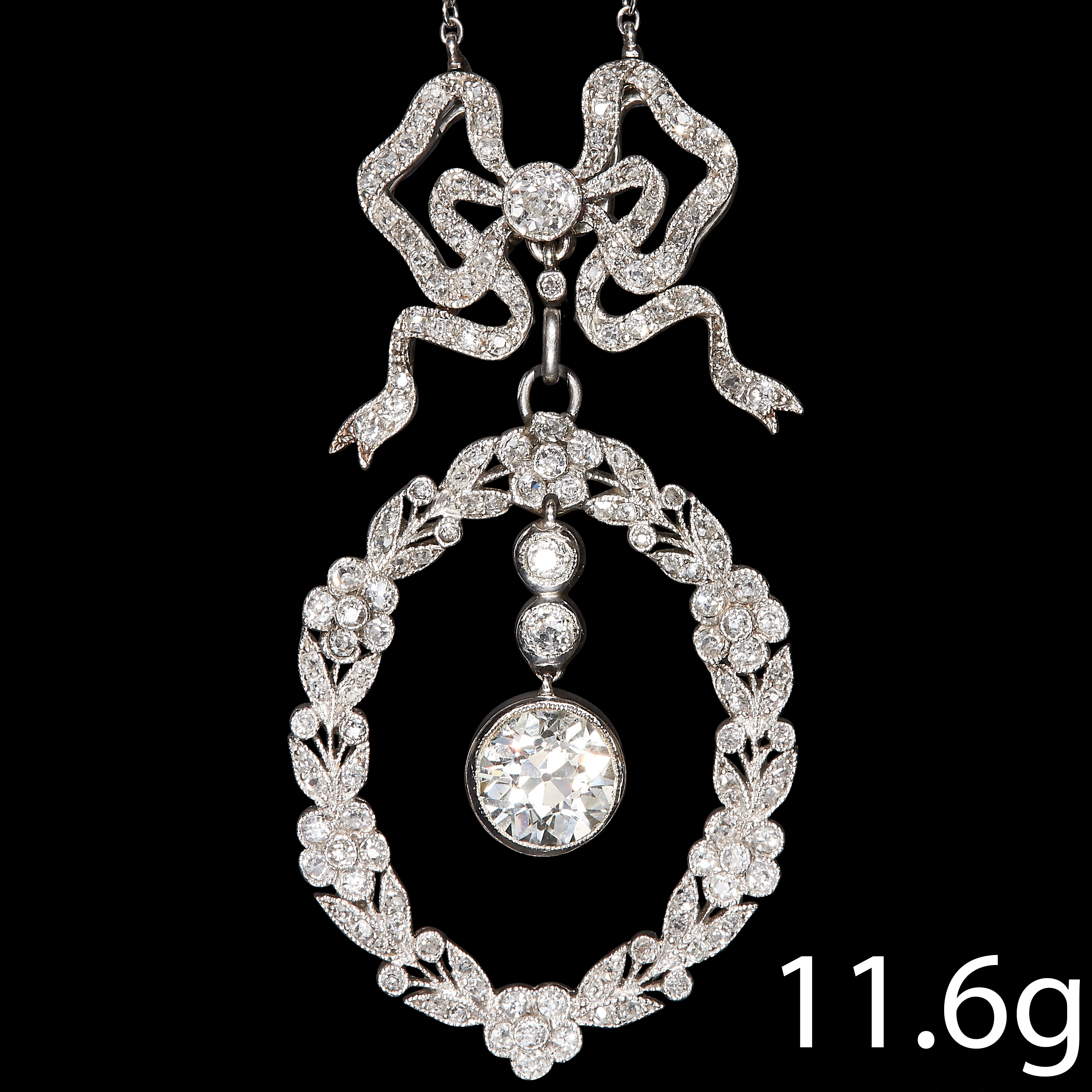 FINE BELLE EPOQUE DIAMOND PENDANT NECKLACE