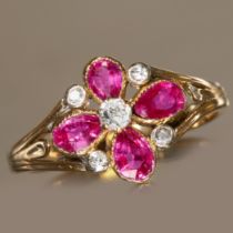 EDWARDIAN RUBY AND DIAMOND CLUSTER RING