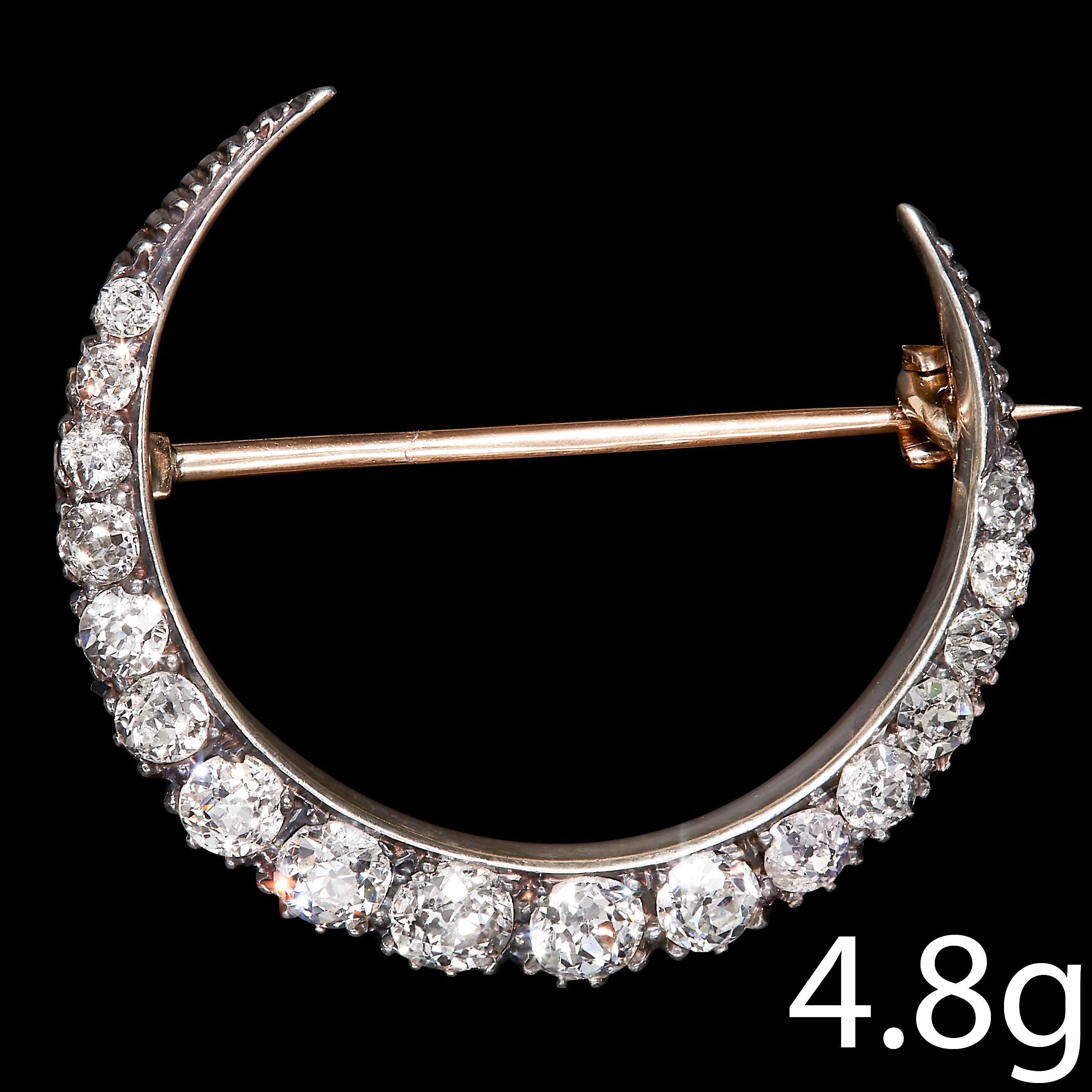 FINE ANTIQUE DIAMOND CRESCENT BROOCH