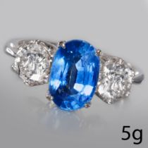 SAPPHIRE AND DIAMOND 3-STONE RING