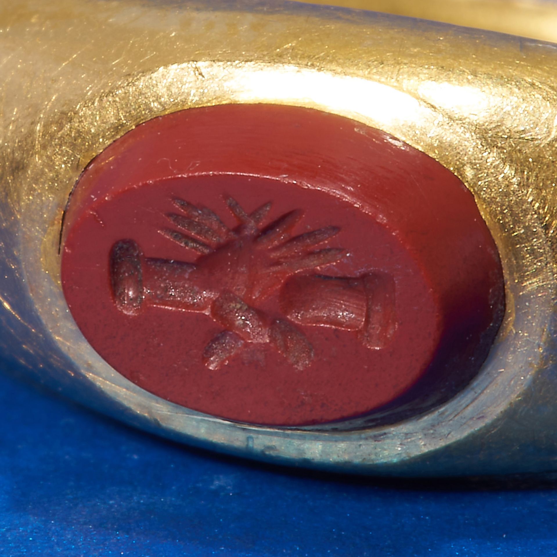ANCIENT CARVED INTAGLIO RING POSSIBLY ROMAN