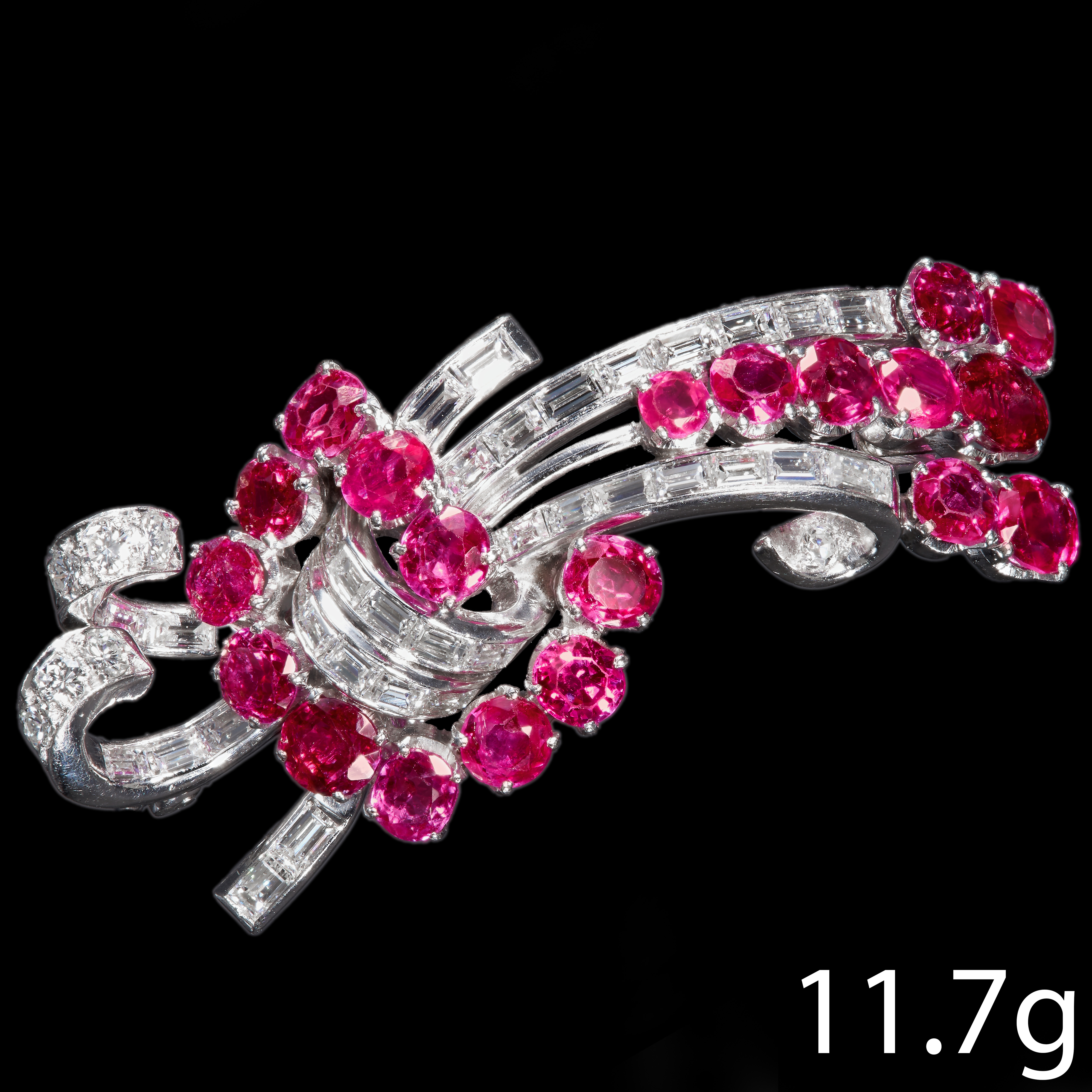 FINE RUBY AND DIAMOND BROOCH