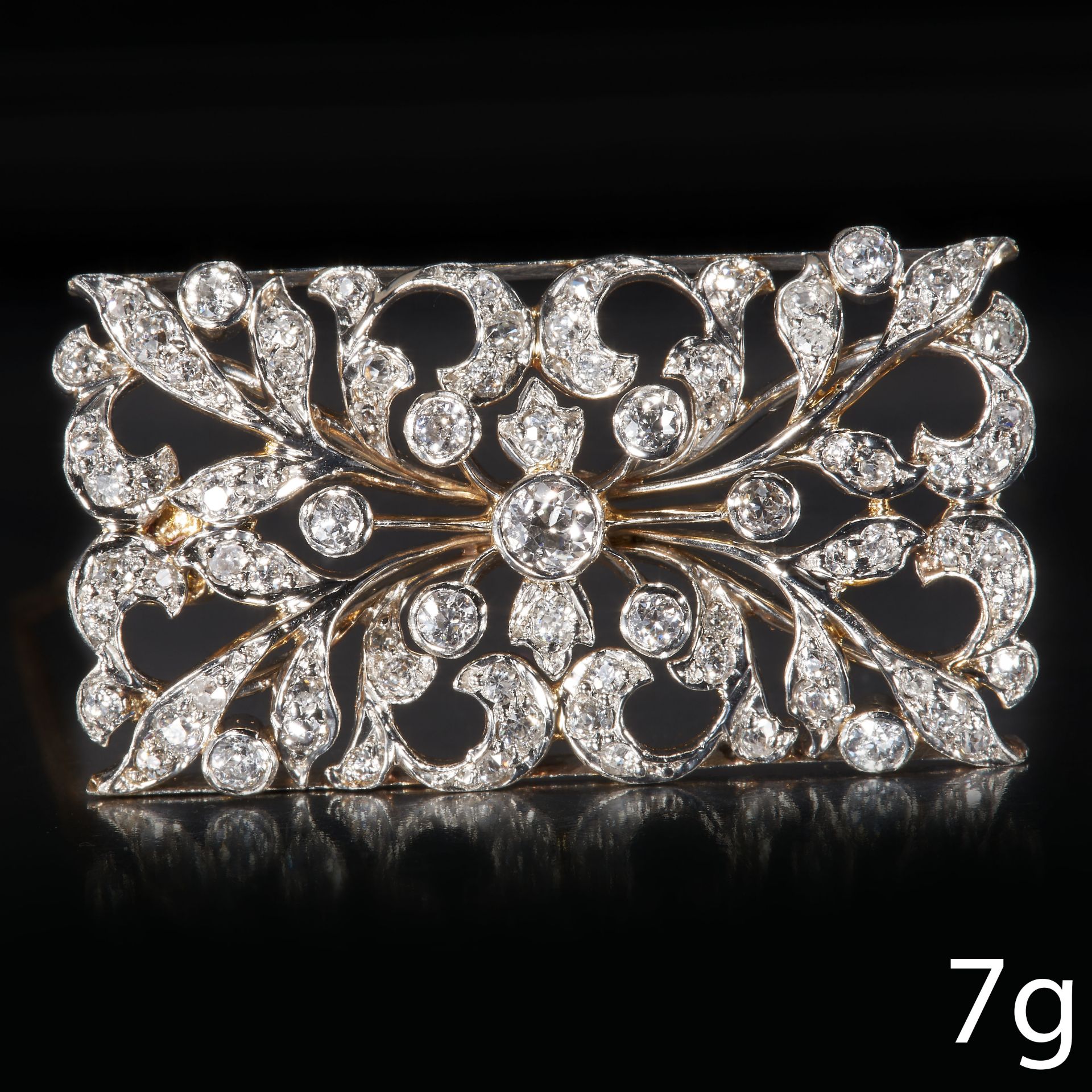 FINE EDWARDIAN DIAMOND BROOCH