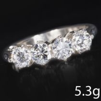 DIAMOND 4-STONE RING