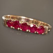 RUBY 5-STONE GOLD RING
