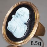 FINE ANTIQUE CARVED CAMEO PORTRAIT RING