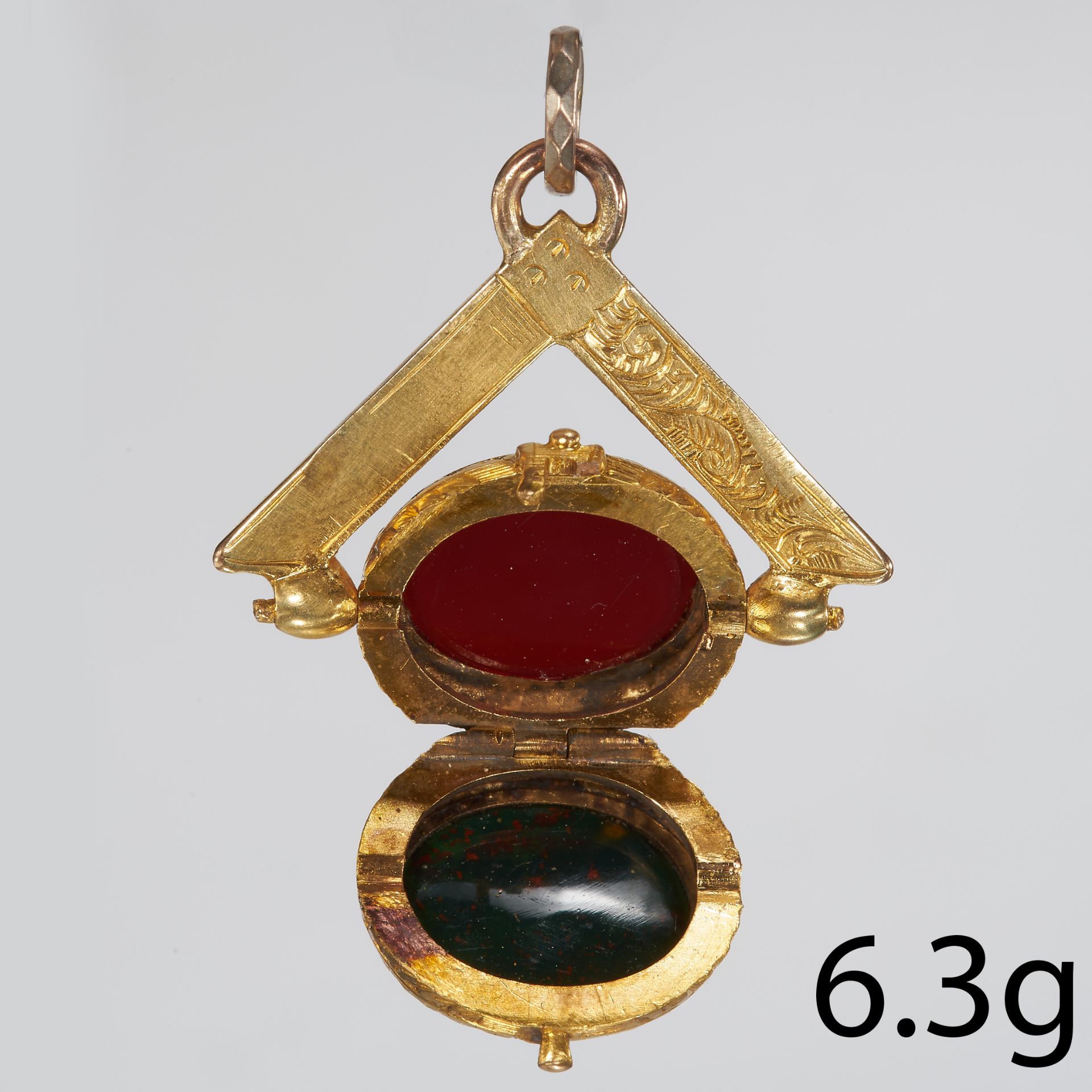 UNUSUAL MASONIC SWIVEL FOB GOLD PENDANT