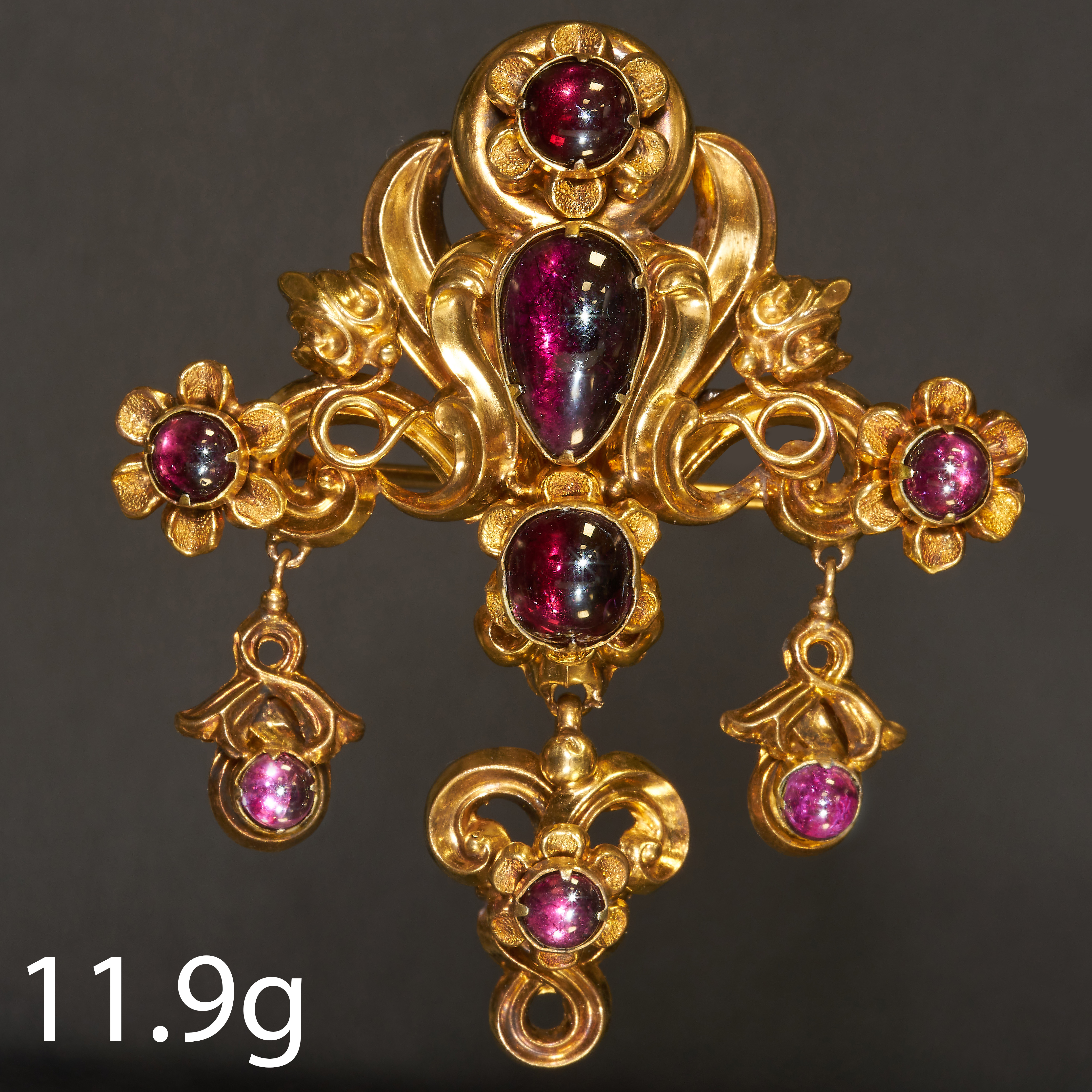 VICTORIAN GARNET DROP BROOCH