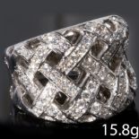 DIAMOND LATTICE RING