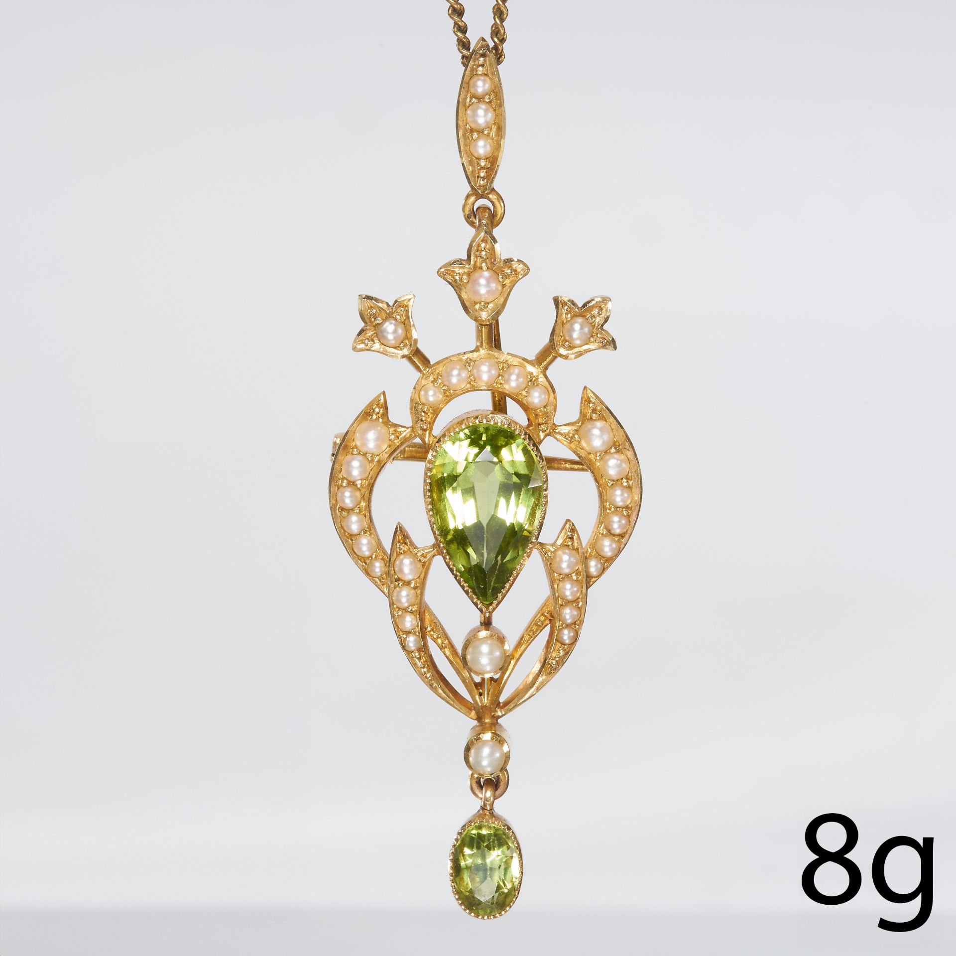 EDWARDIAN PERIDOT AND PEARL PENDANT BROOCH