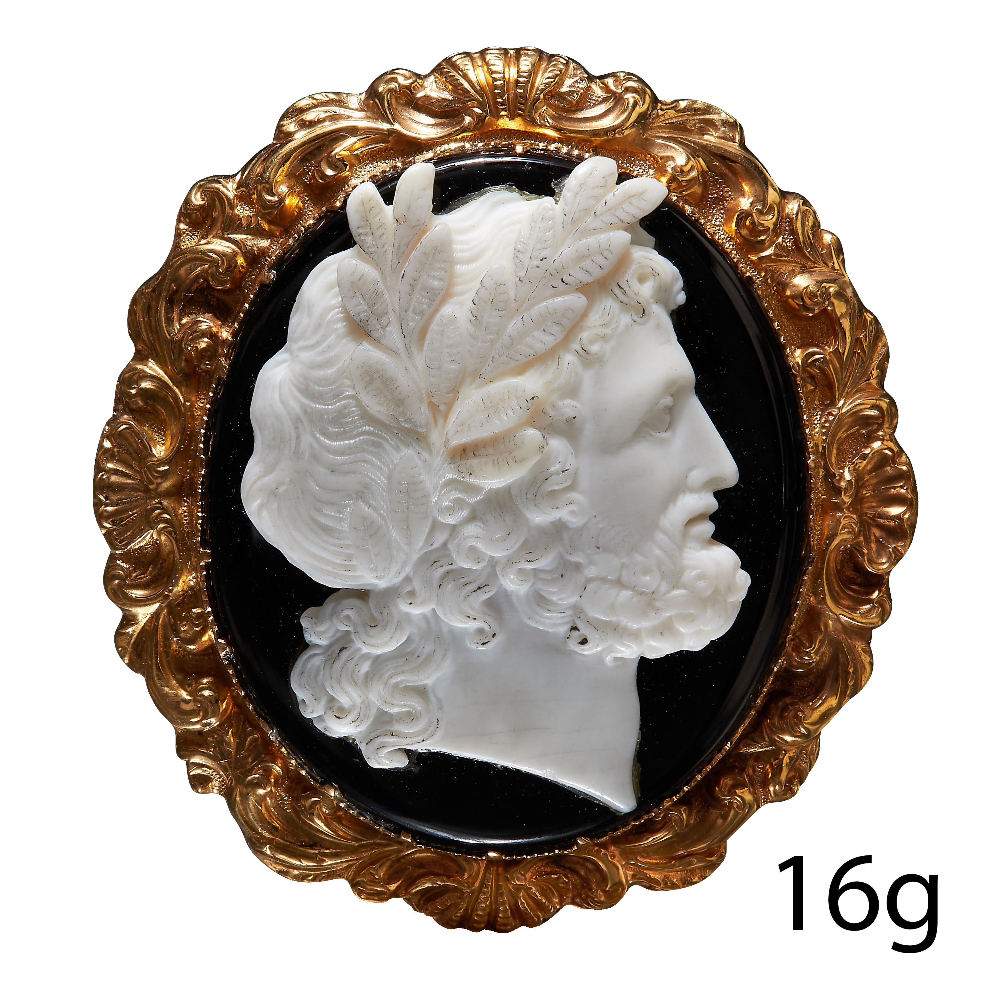 ANTIQUE CAMEO BROOCH