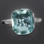 AQUAMARINE AND DIAMOND RING