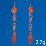 PAIR OF ANTIQUE CORAL DROP EARRINGS