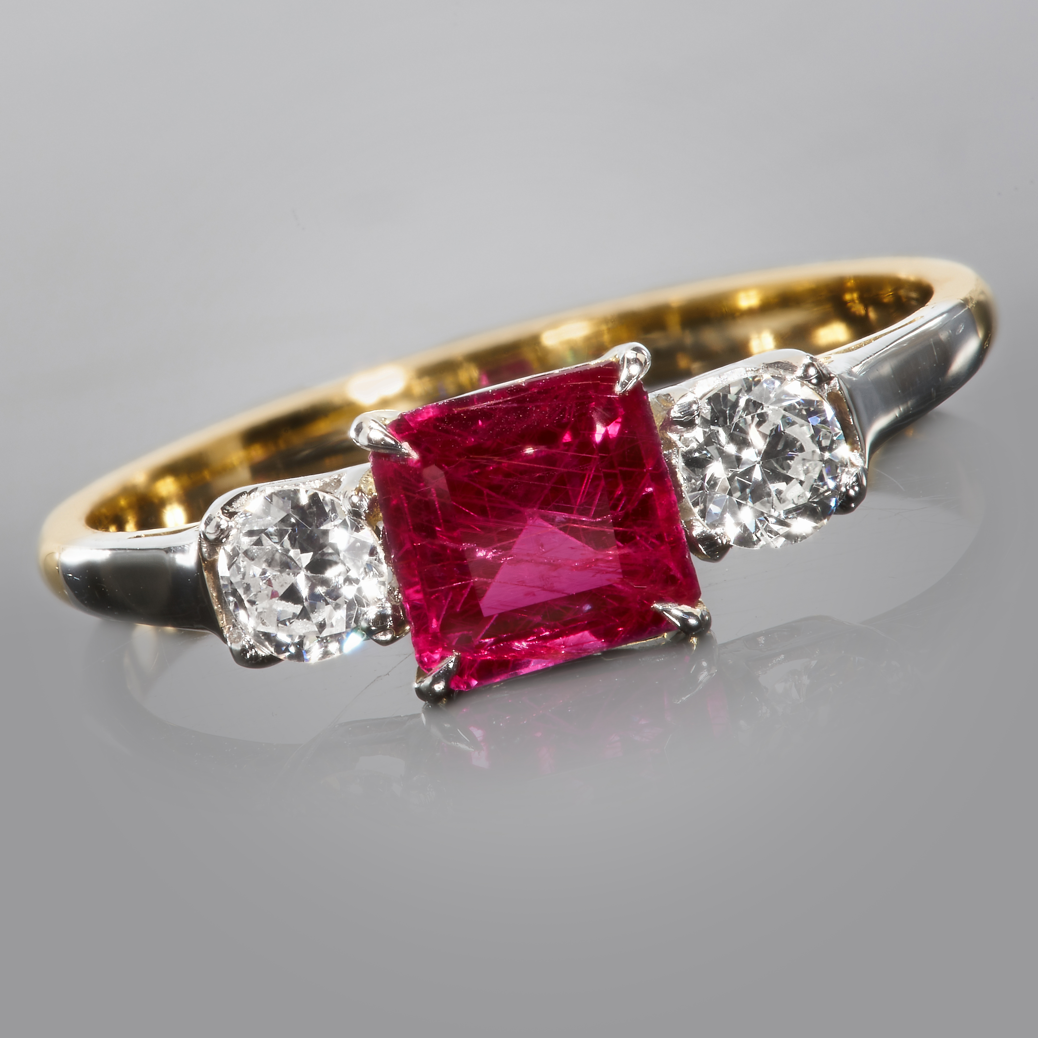 RUBY AND DIAMOND 3-STONE RING