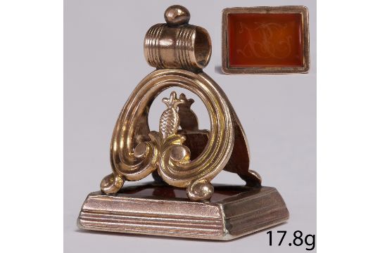 ANTIQUE CARNELIAN FOB SEAL - Image 1 of 2