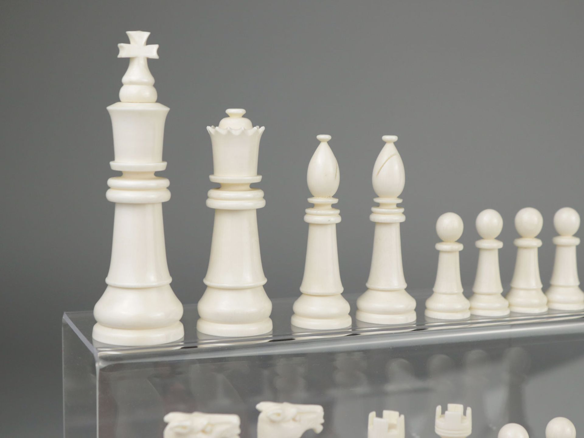 Schachfiguren - Staunton - Bild 2 aus 16