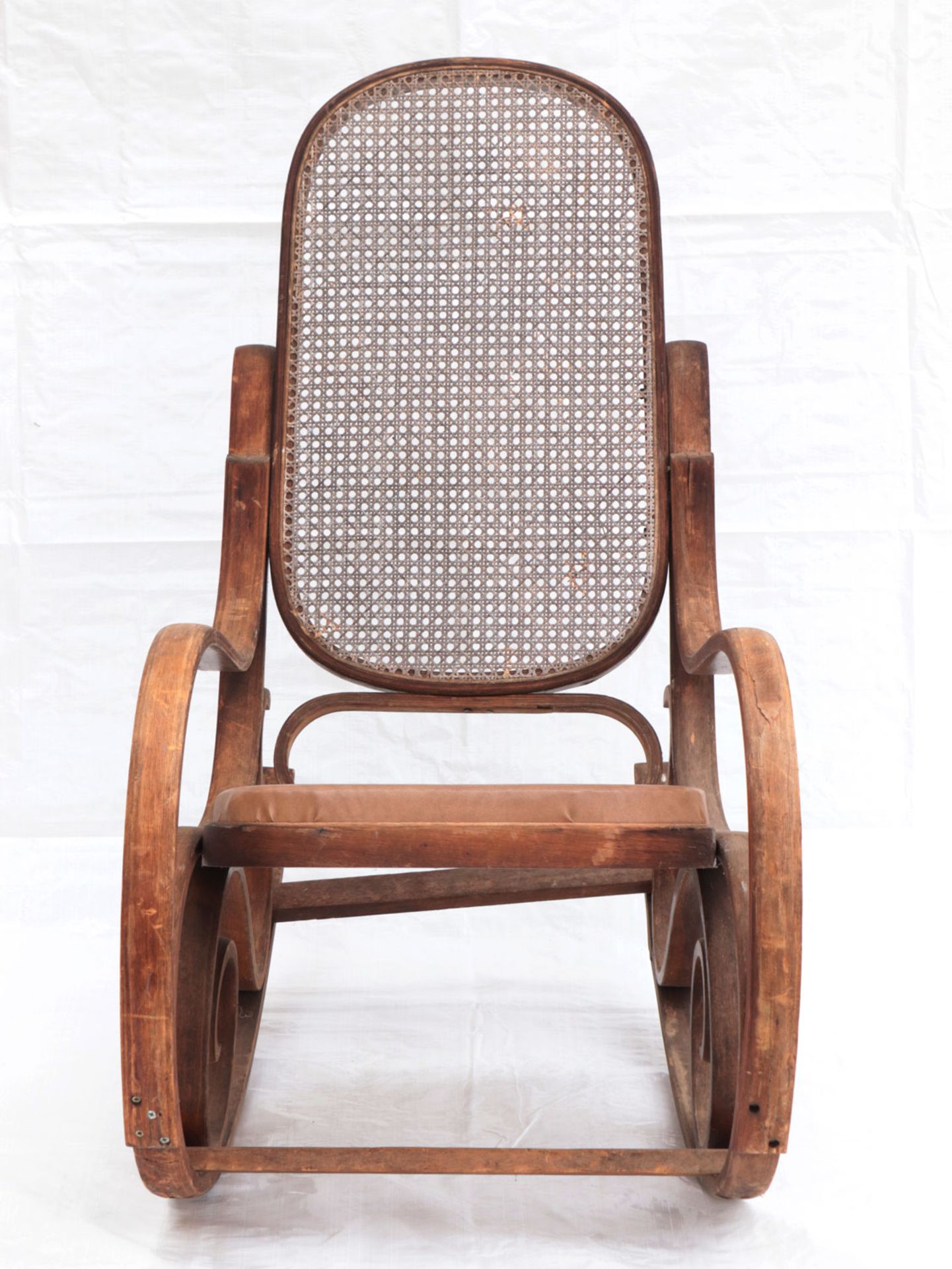 Schaukelstuhl  -  Thonet - Art - Bild 8 aus 9