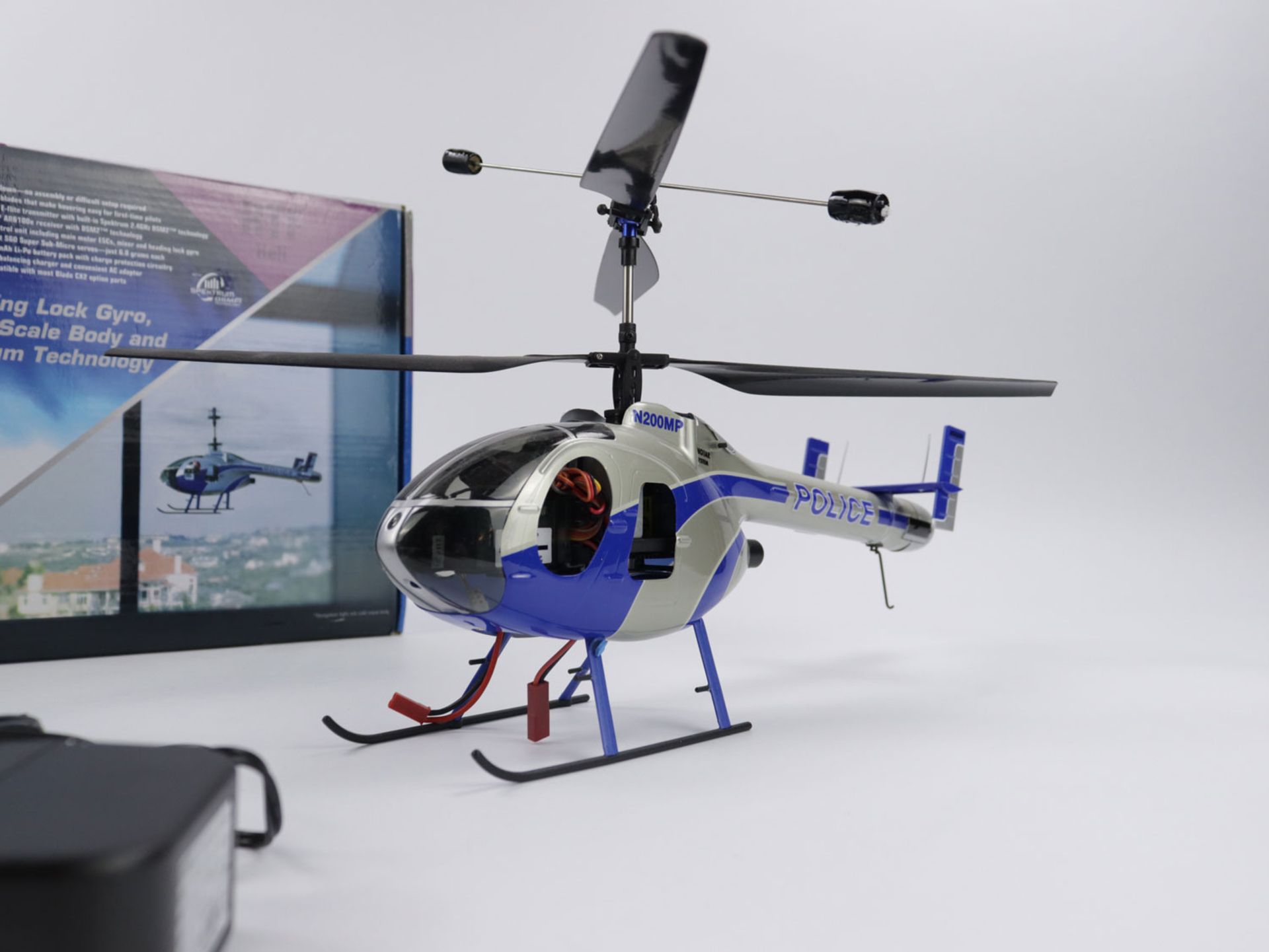 Modell-Hubschrauber - Bild 3 aus 7