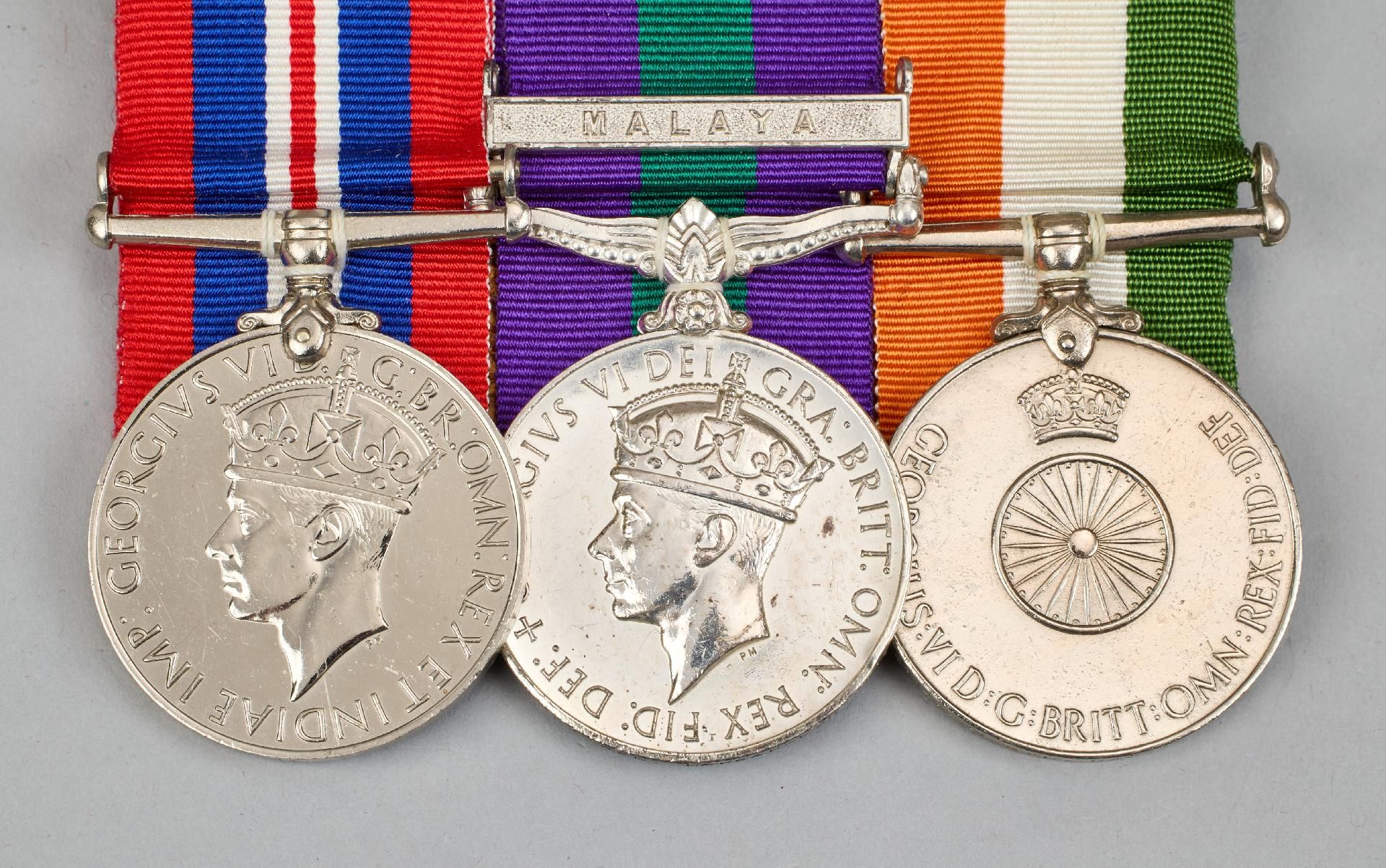 Grossbritannien : Große 5-teilige Ordensspange mit der Military Medal ( Elisabeth II.) an Sgt. .... - Bild 7 aus 11