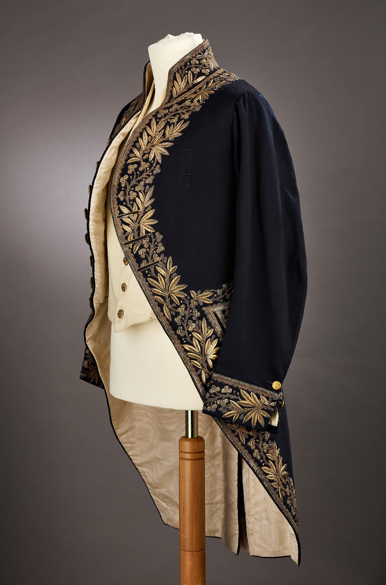 Kingdom of the Two Sicilies : Kingdom of the Two Sicilies. Uniform, tailcoat, waistcoat, trouser... - Image 3 of 10