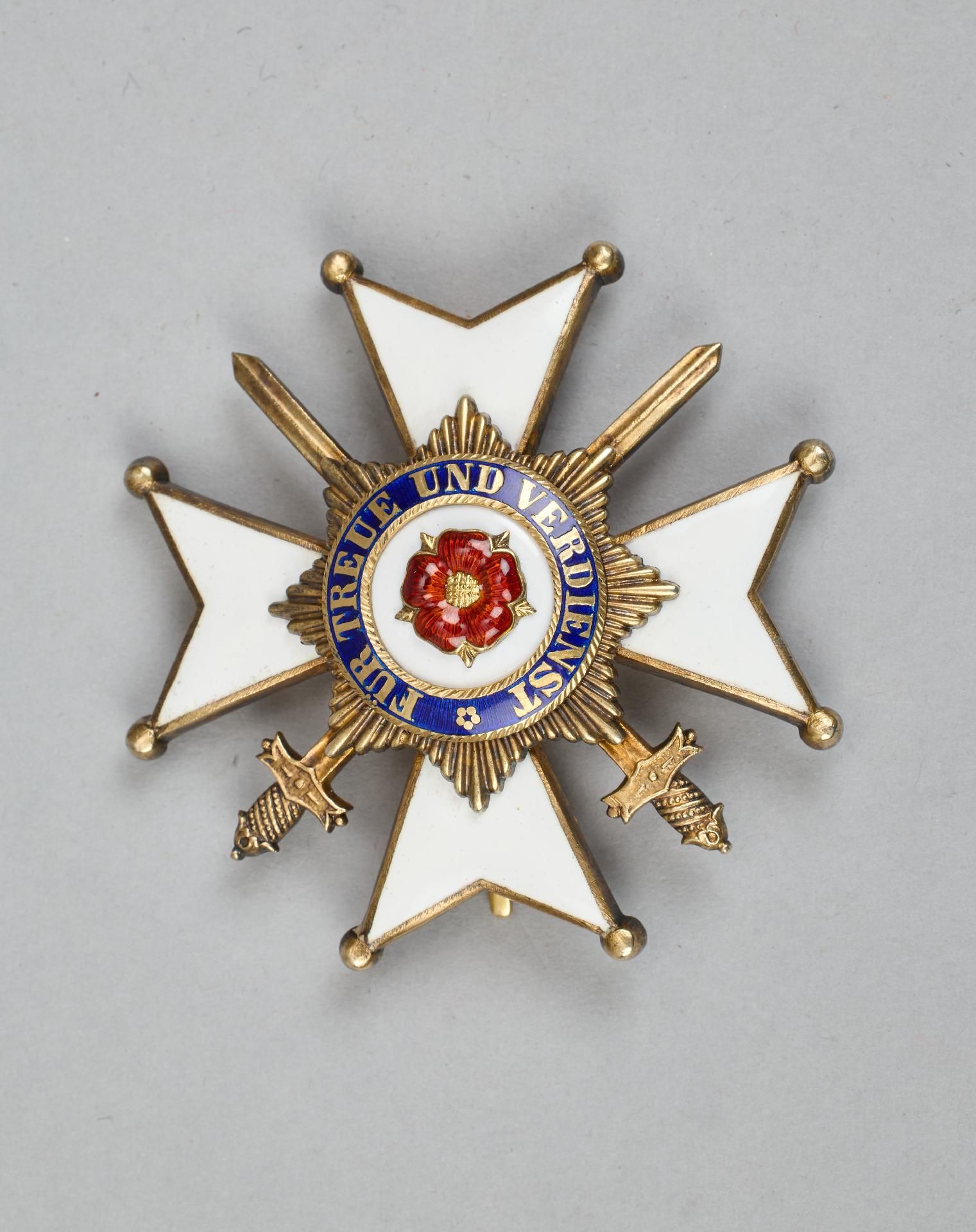 Principality of Lippe-Detmold : Lippe Detmold: Order of the Honour Cross, Officer's Cross with S... - Image 2 of 6