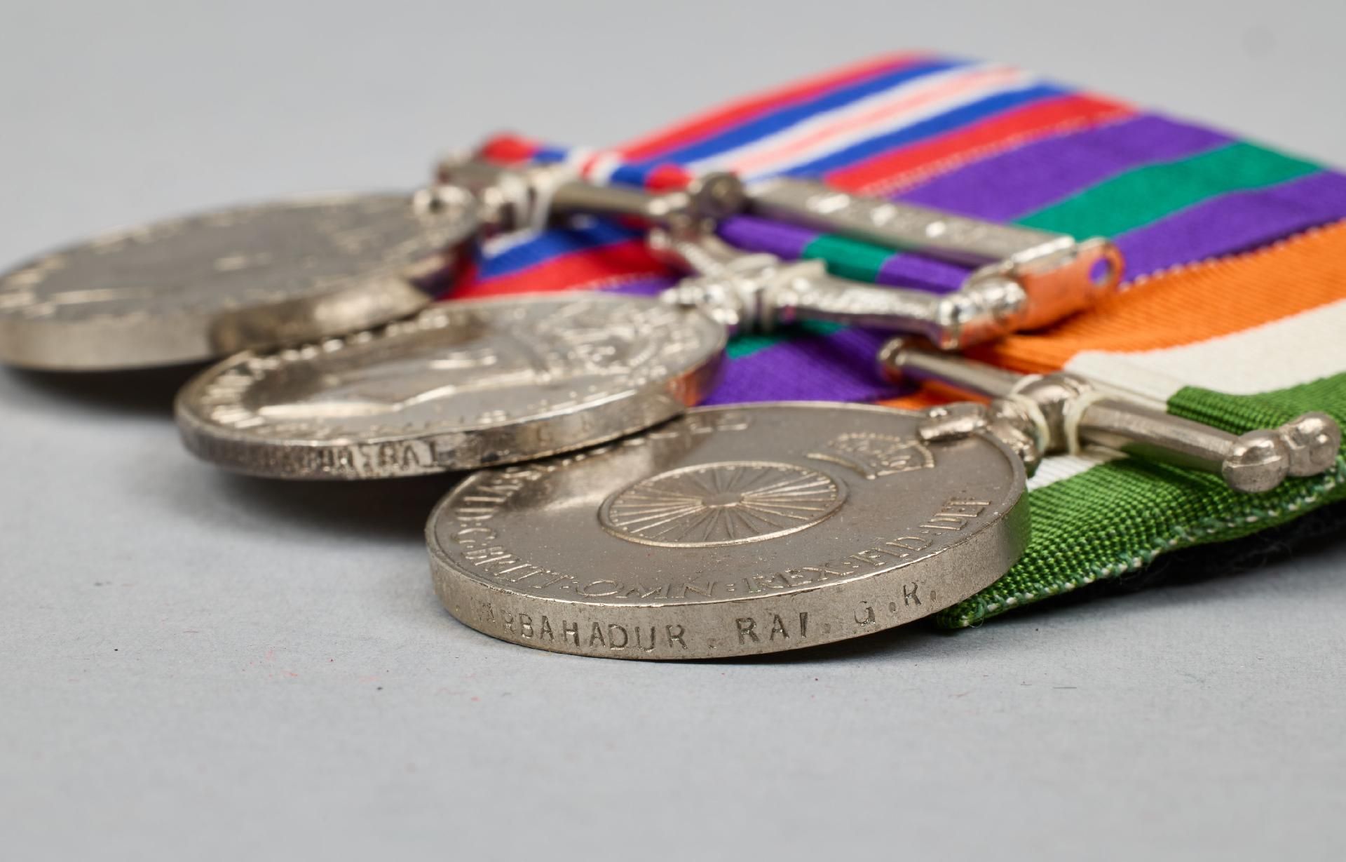 Grossbritannien : Große 5-teilige Ordensspange mit der Military Medal ( Elisabeth II.) an Sgt. .... - Bild 11 aus 11