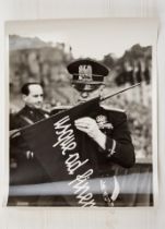 Italien : Benito Mussolini, der Duce, Führer des faschistischen Italien: Gesticktes Brustabzeich...