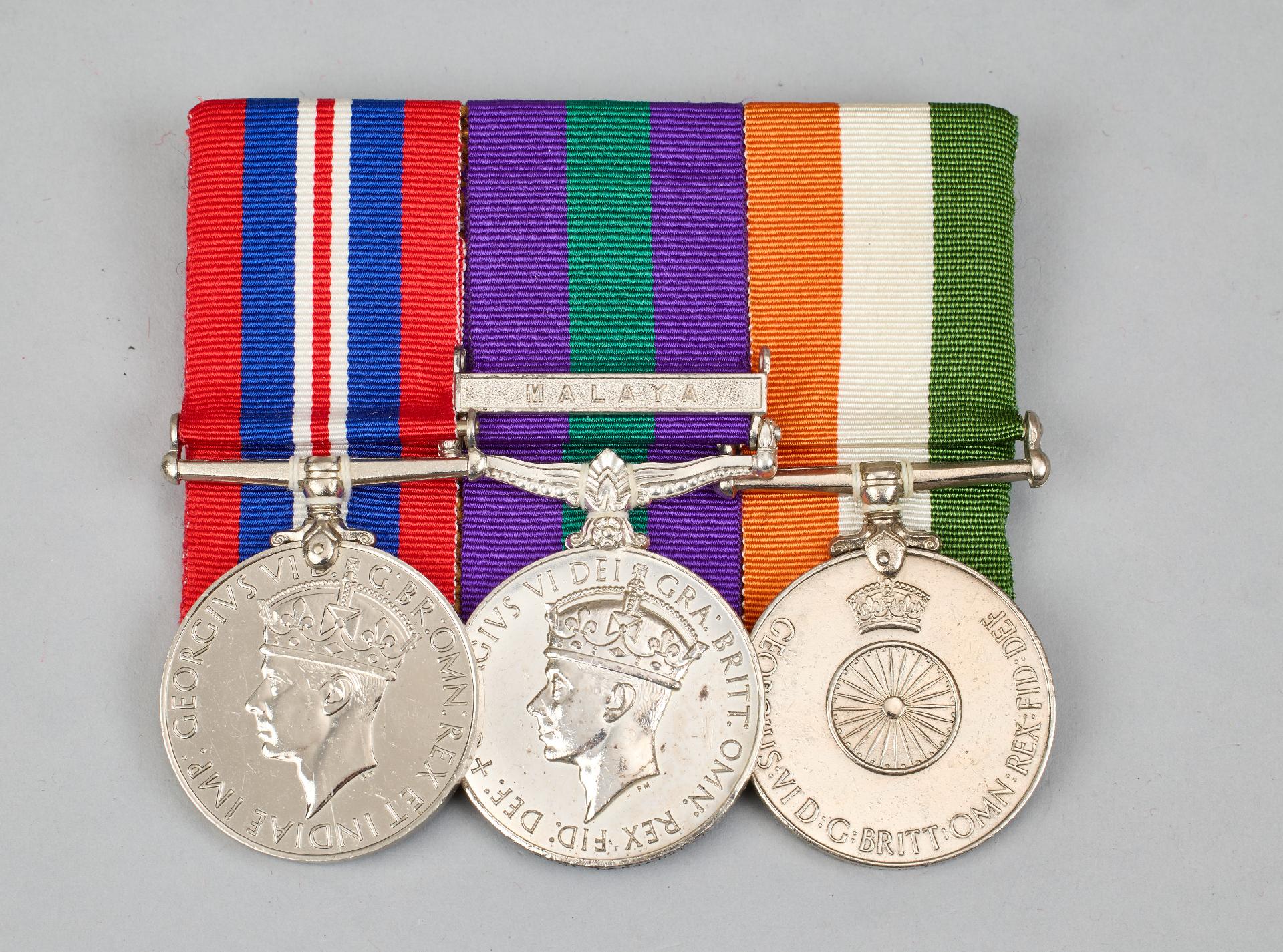 Grossbritannien : Große 5-teilige Ordensspange mit der Military Medal ( Elisabeth II.) an Sgt. .... - Bild 6 aus 11