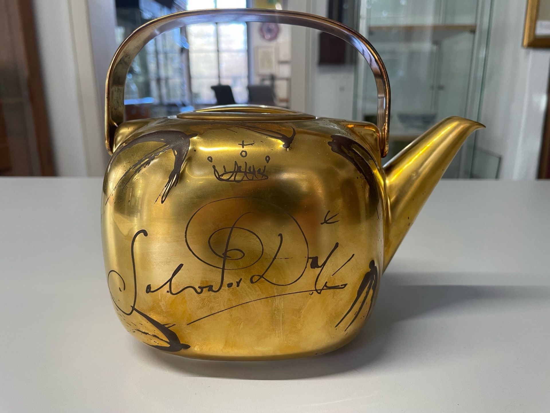 Suomi teapot by Salvador Dali & Timo Sarpaneva - Image 2 of 7