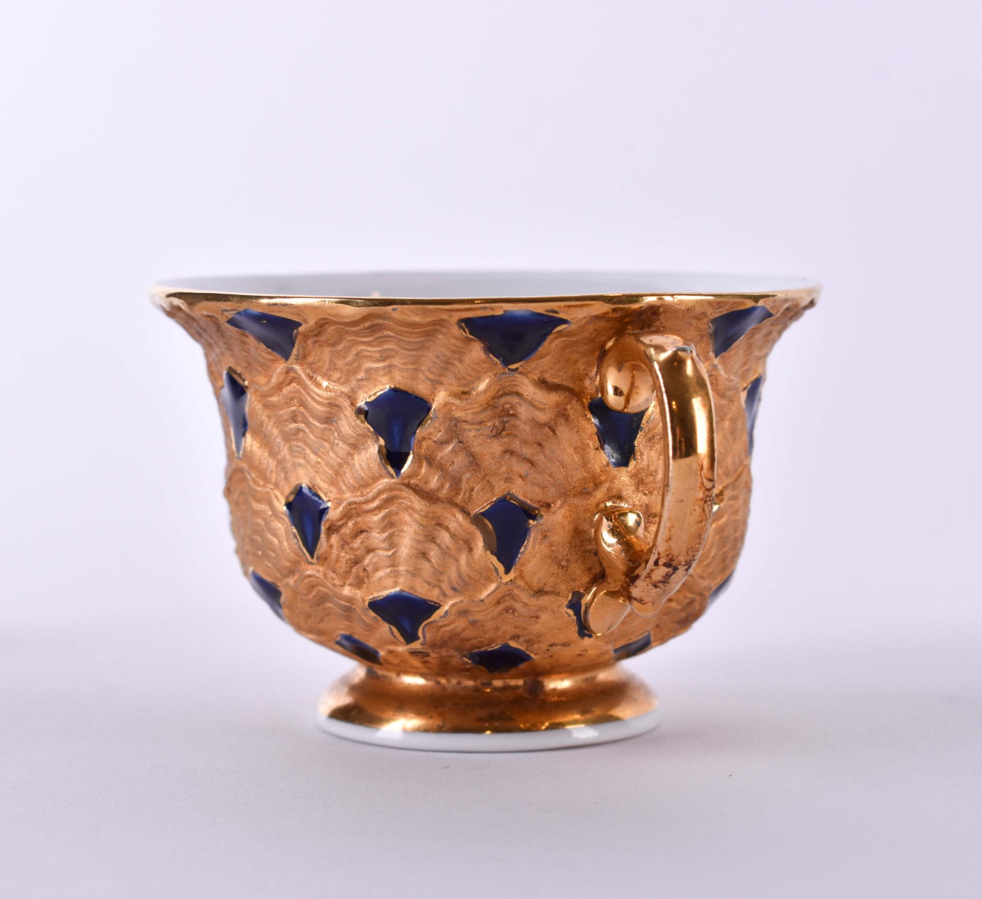 Pomp cup with saucer Meissen  - Image 2 of 4