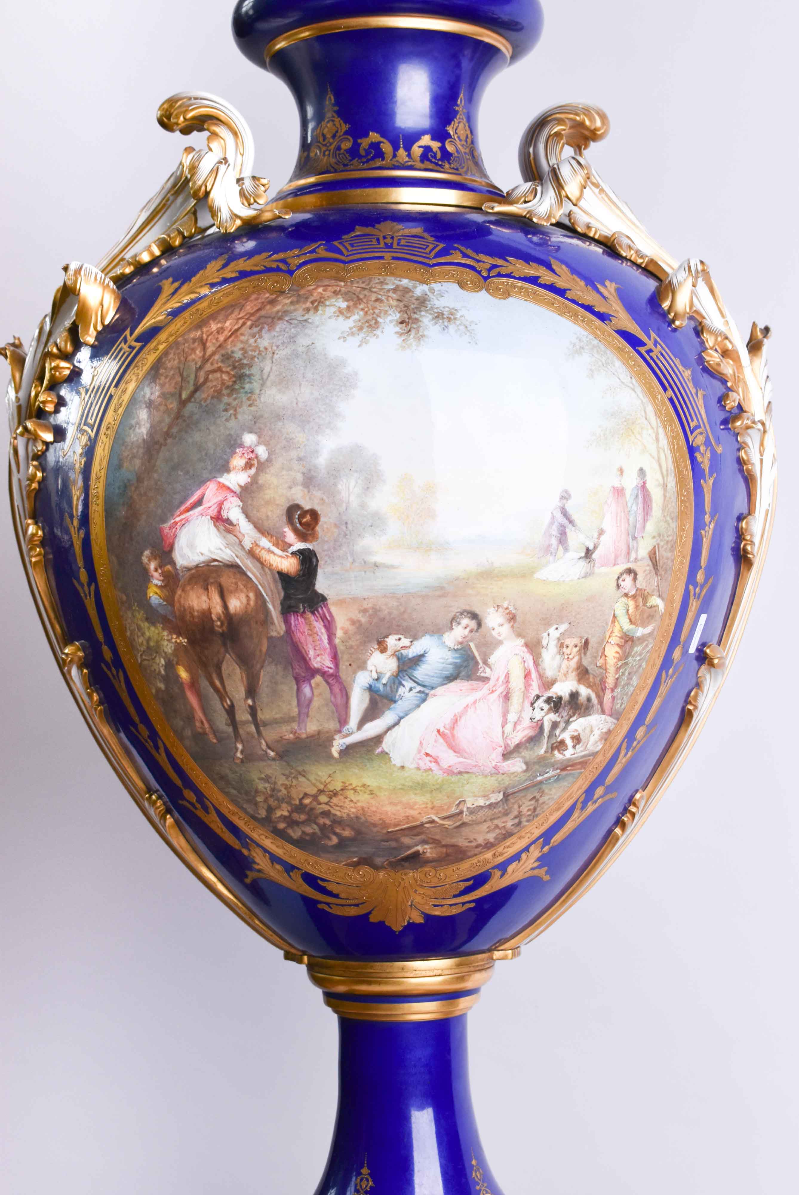 impressive French vase with lid in the Sevres style, 19th century - Image 7 of 8