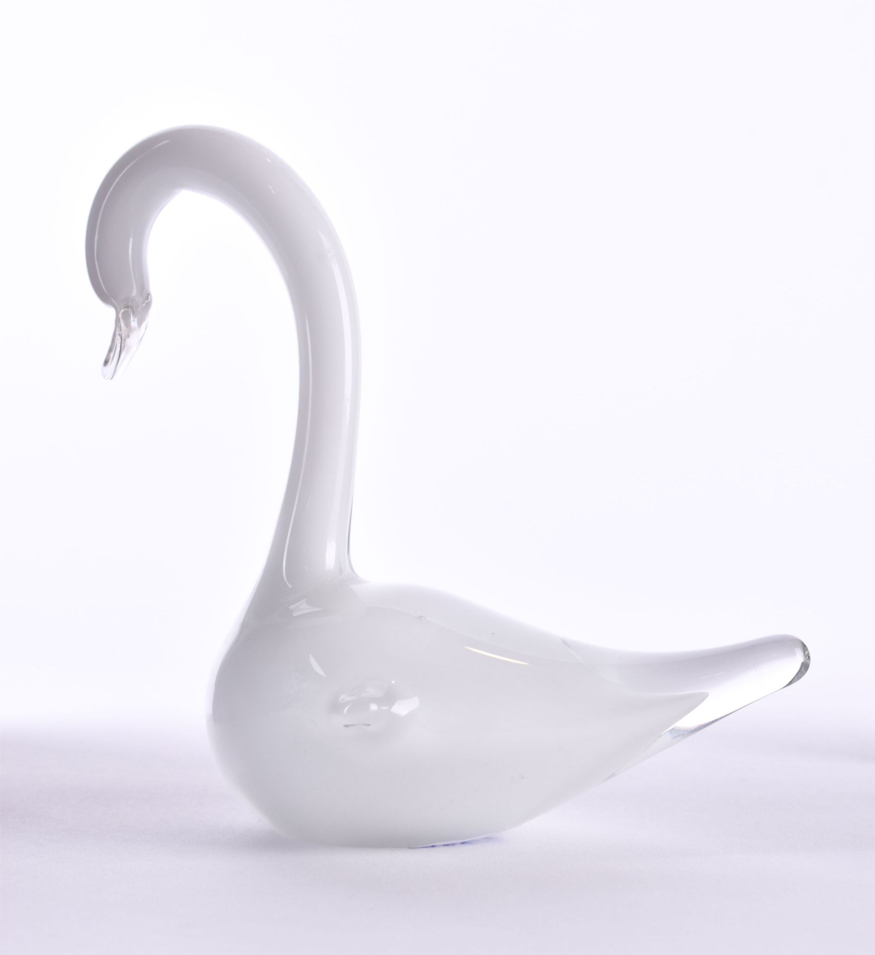 Swan figurine