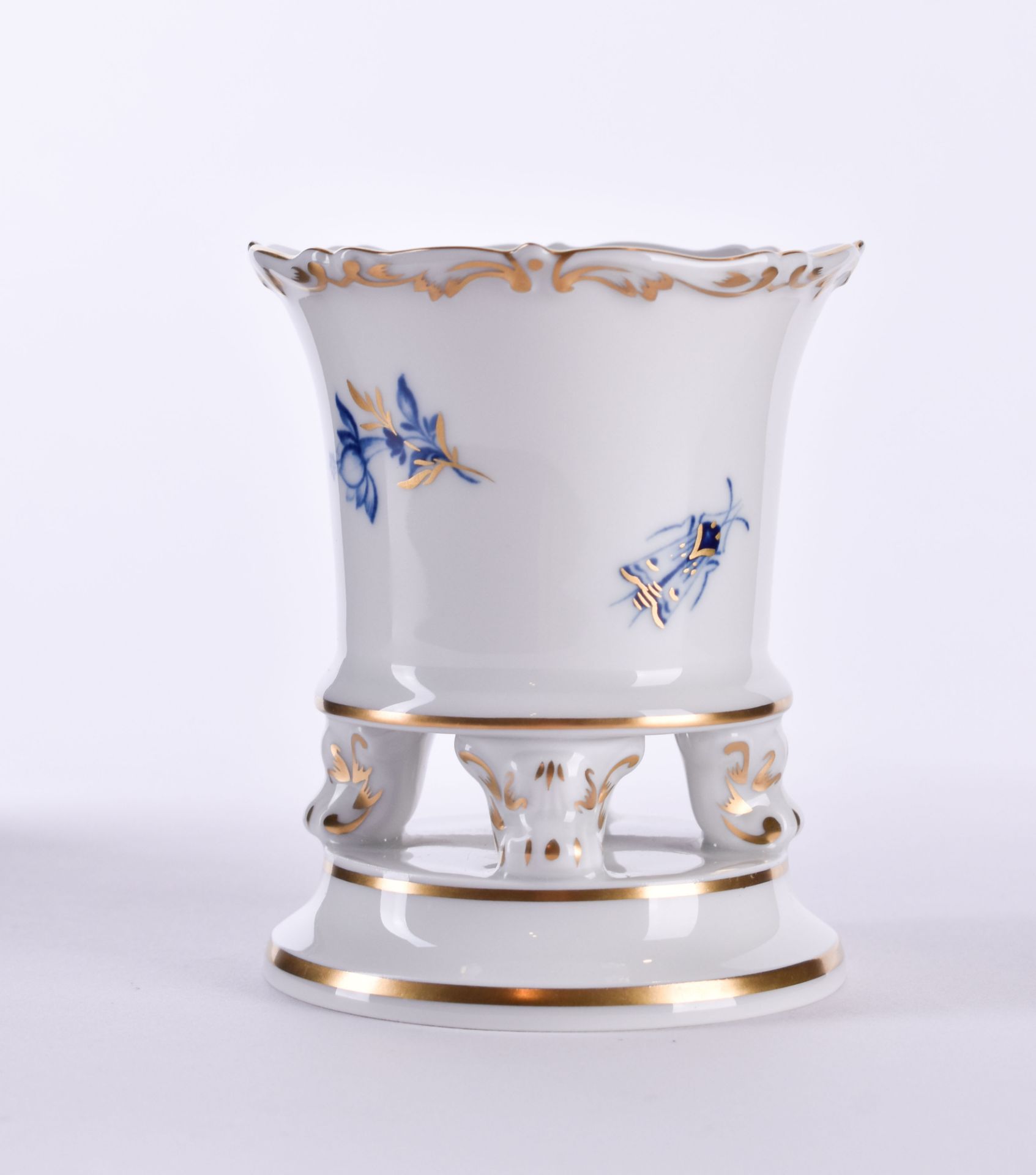 small vase Meissen  - Image 2 of 3