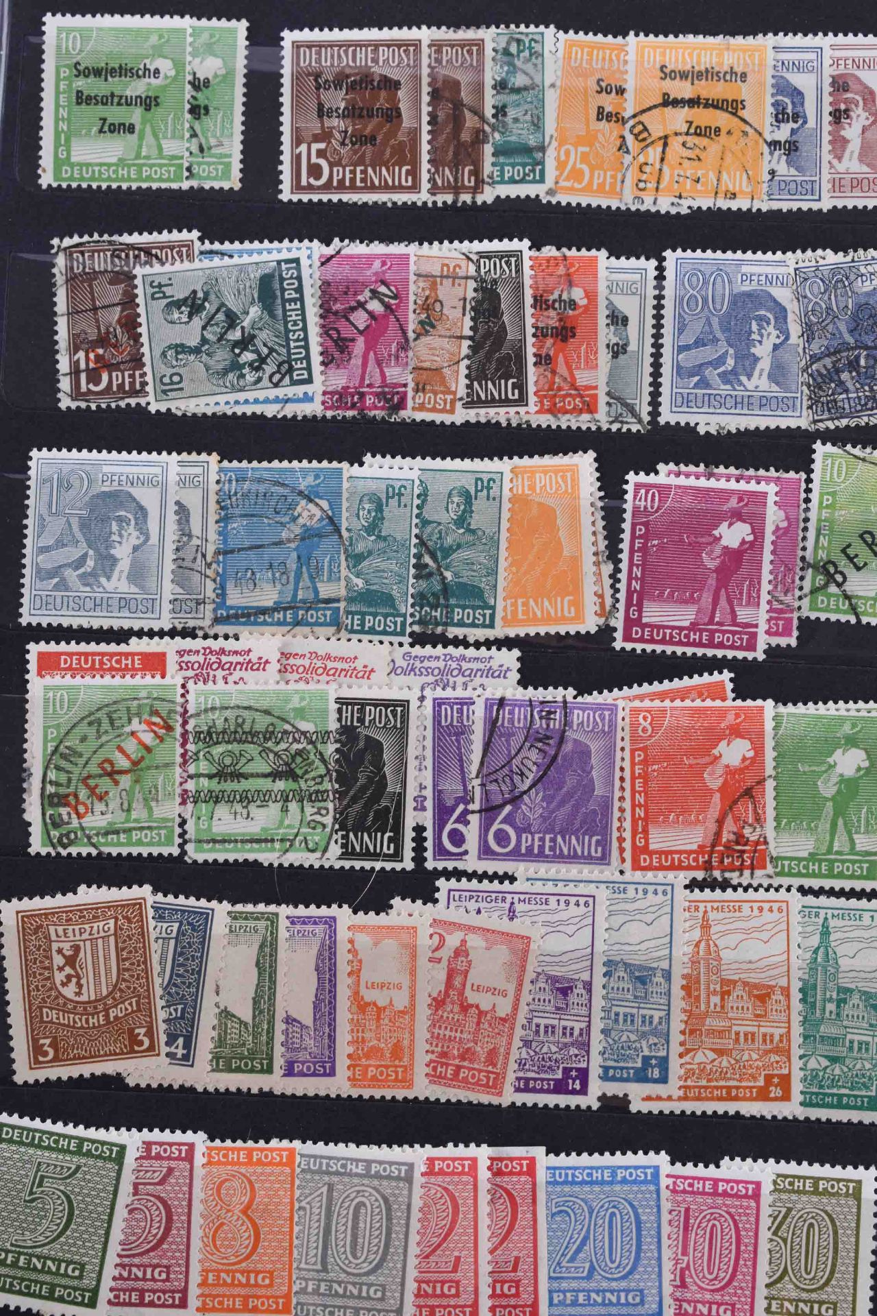 A group of stamps - Image 4 of 4