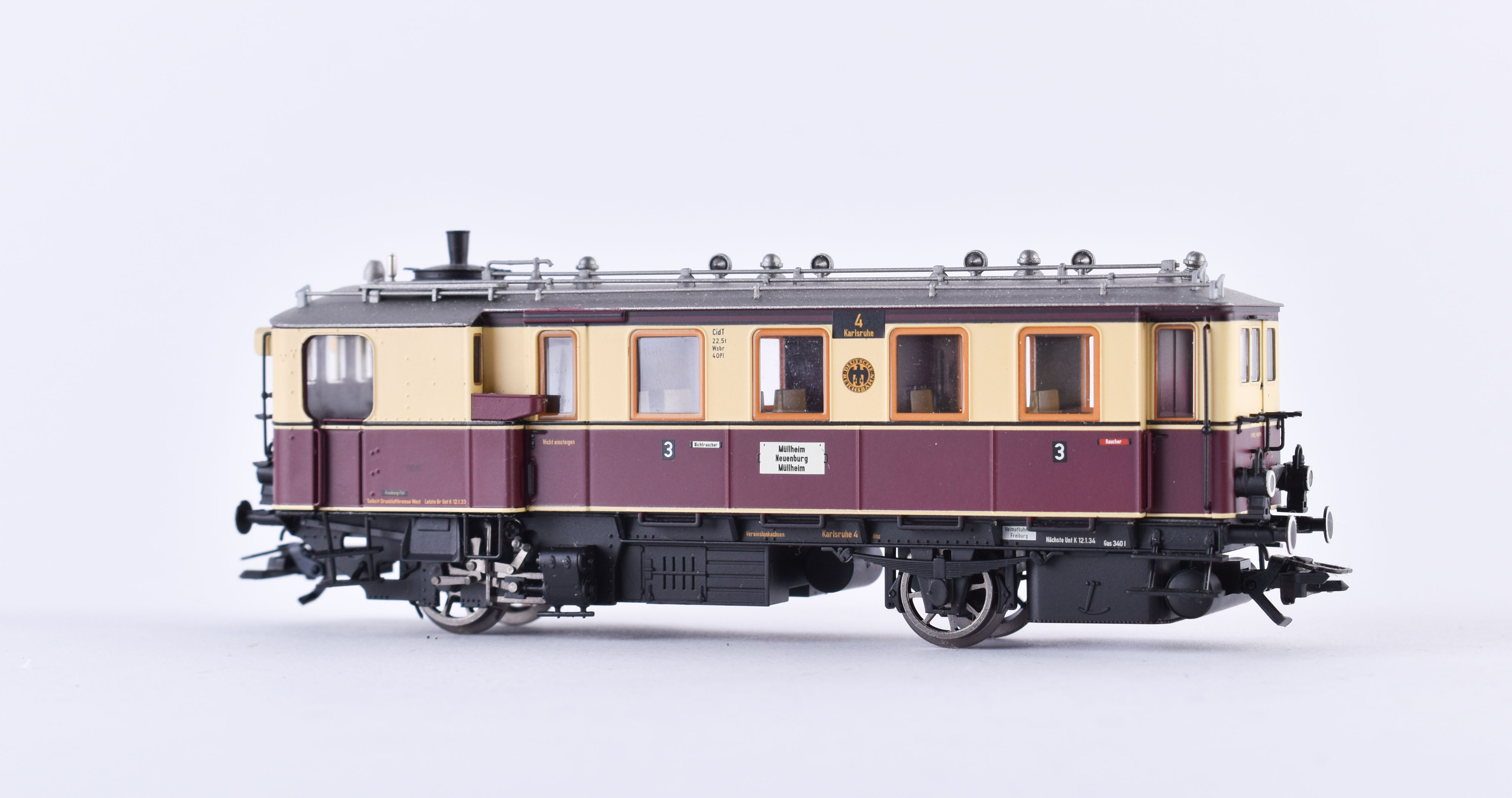 Steam railcar 22027 DR - Trix